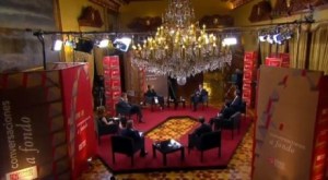 Indigna-a-cibernautas-complacencia-de-periodistas-con-Peña-Nieto-440x243